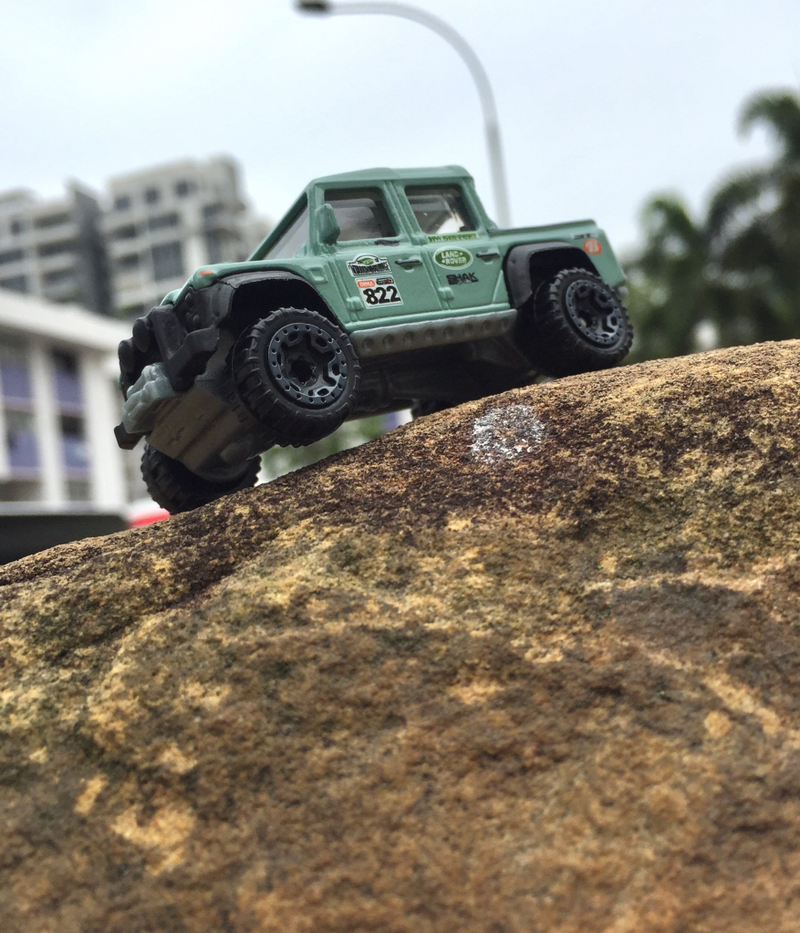 Illustration for article titled ‘15 Land Rover Defender Double Cab by Hot Wheels